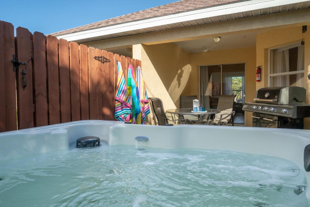 Sunset Serenity - 3Br Beach Townhome With Outdoor Patio - New Hot Tub, Steps To Ocean Fun! Melbourne Dış mekan fotoğraf